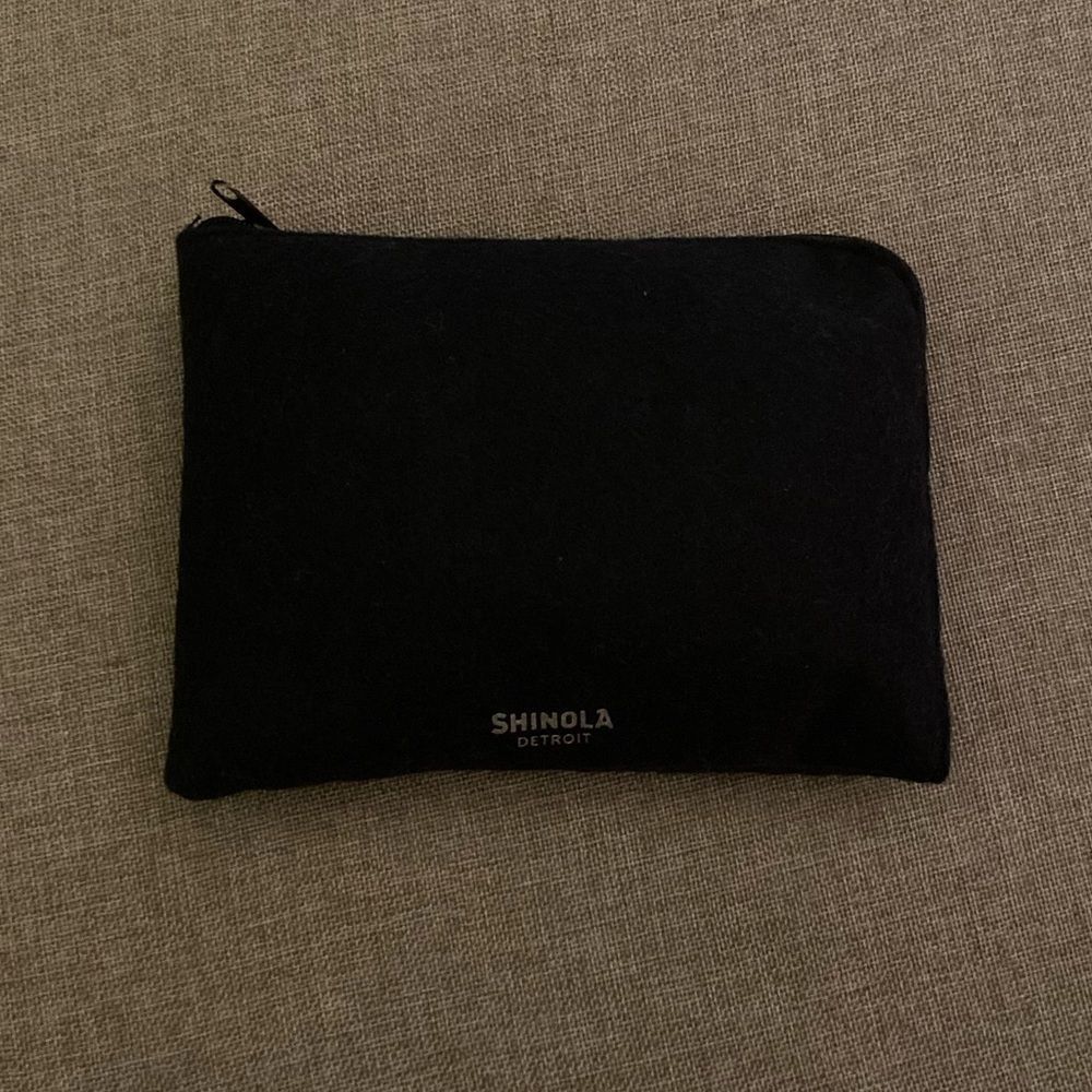 Travel Kit & Pouch - Picture 5 of 5